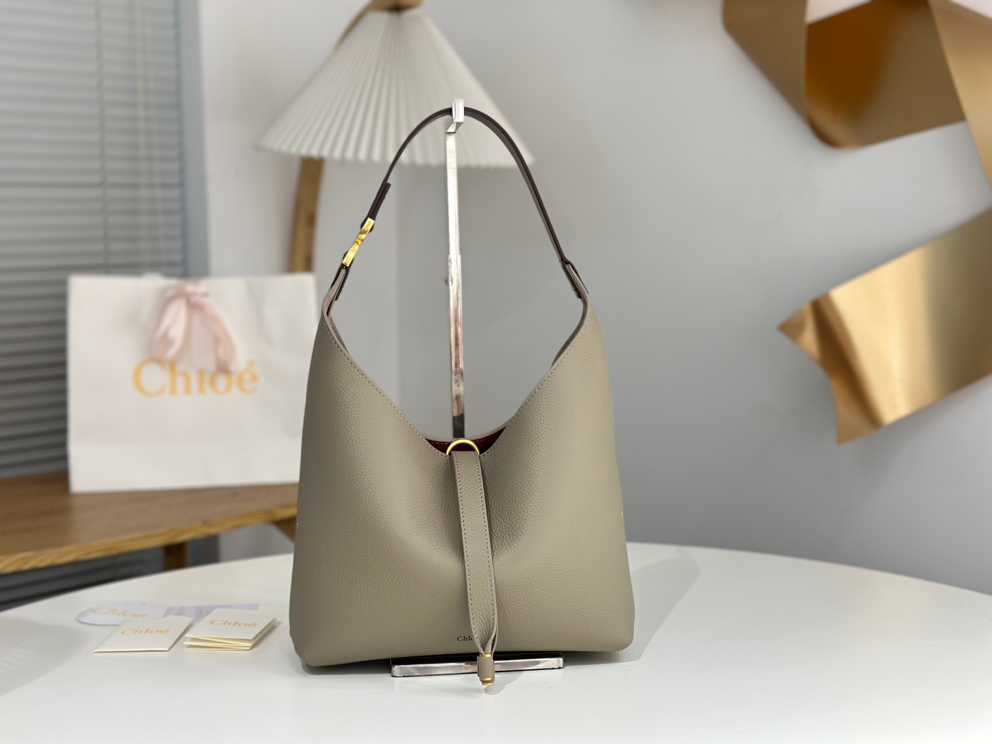 Chloe Small Marcie Hobo Bag In Light Grey Grained Leather